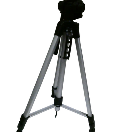 Amazon Basics 152cm Lightweight Tripod with Bag