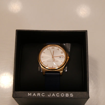 Marc Jacobs Women's MJ1609 Analog Quartz Blue Watch (Need New Battery)