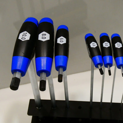 Klein Tools JTH98M Metric Journeyman T-Handle Hex Key Set with Stand (7-Piece)