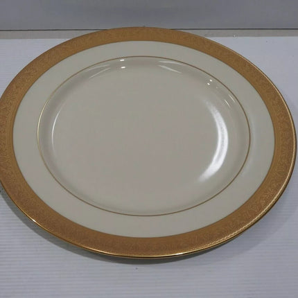 Lenox Westchester 10.5" Bone China Dinner Plate (Part number: 110801000)