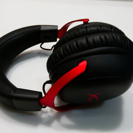 HyperX Cloud III Wireless Gaming Headset for PC, PS4&5, NS - Red