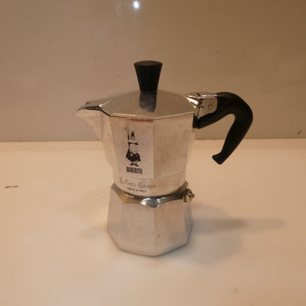 BIALETTI Moka Express 2-Cup Stovetop Coffee Maker Espresso Maker
