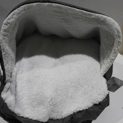 HappyCare Textiles Durable Oxford to Sherpa Pet Cave and Round Pet Bed, 25"