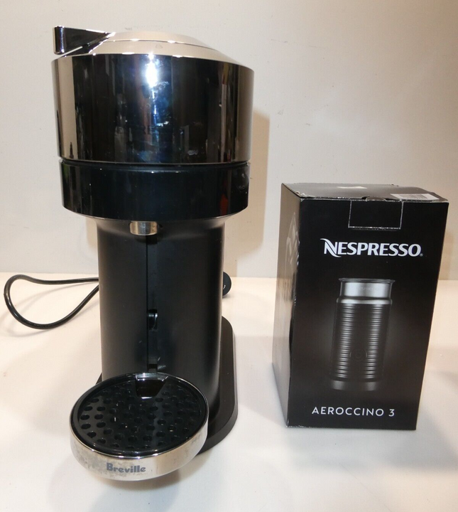 Breville Nespresso Vertuo Next Deluxe Coffee Machine by Breville Bundle with Aer