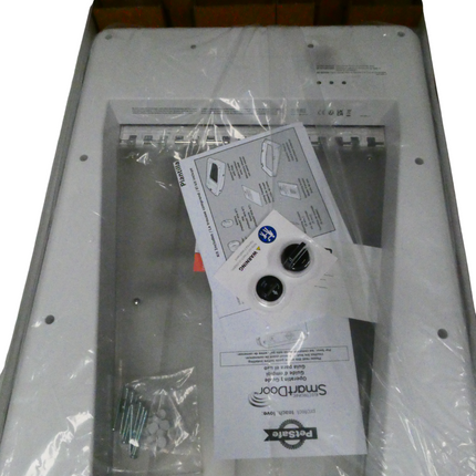 PetSafe Electronic SmartDoor - Collar Activated Dog and Cat Door - Small to Larg