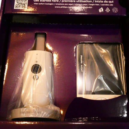 Philips Avent Connected Baby Monitor with HD Video (SCD921/26)