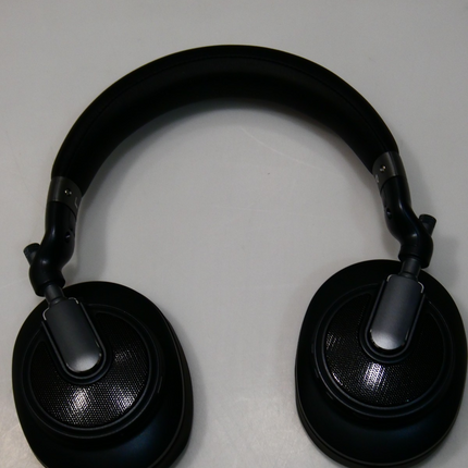 Kogan Wireless Active Noise Cancelling Headphone NC-700