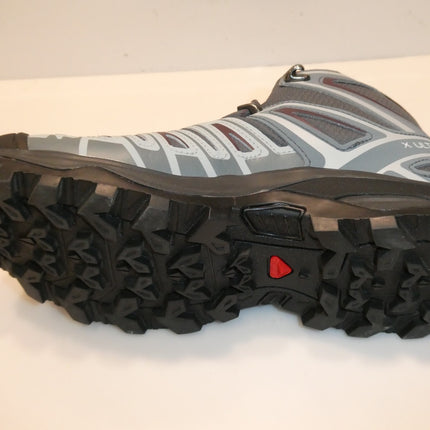 Salomon Women's X Ultra Pioneer Mid GTX Hiking Shoe, Ebony/Stormy Weather 6US