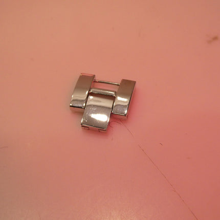 Nine West Women's Mesh Bracelet Watch, Silver/Rose Gold, NW/2091RGSB