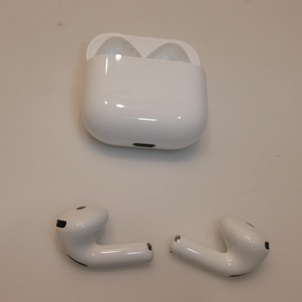 Apple AirPods 4 - White