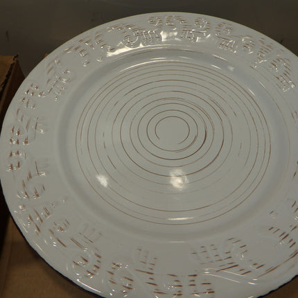 Pfaltzgraff Trellis White 16-Piece Dinnerware Set, Service for 4, Distressed Whi