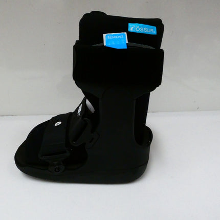 Ossur Form-Fit Short Regular Walker, Fracture Boot (X-Small) – Orthopedic Boot f