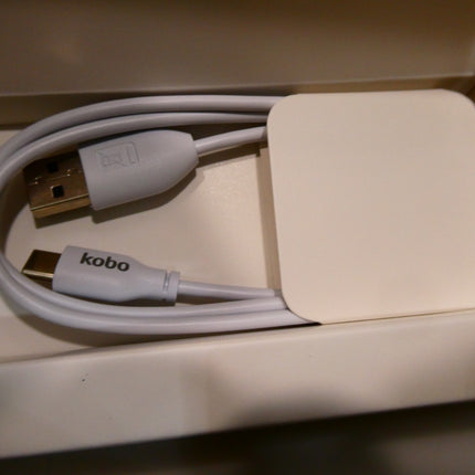 Kobo Libra Colour | Colour eReader | 7” Glare-Free Colour E Ink Kaleido™ 3 Displ