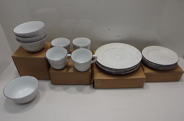 Pfaltzgraff Trellis White 16-Piece Dinnerware Set, Service for 4, Distressed Whi