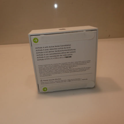 Apple AirPods 4 with Active Noise Cancellation MXP93ZA/A - White