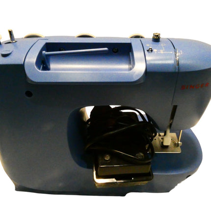 Singer M3335 Making the Cut Show Special Edition Sewing Machine