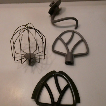 Sunbeam MXM7000WH 600W Mixmaster HeatSoft Planetary Stand Mixer - Sliver