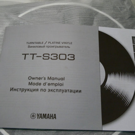 Yamaha TT-S303 Turntable with Switchable Phono/Line Output and Belt Drive, Black