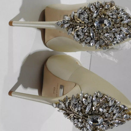 Badgley Mischka Women's Kiara Platform Pump, Ivory Size - 5.5 M US