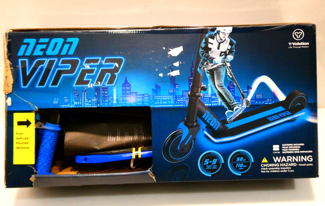 Y Volution Neon Viper Scooter, Ride On