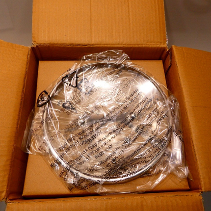 Amazon Basics Stainless Steel Stock Pot with Lid, 8-Quart - Silver