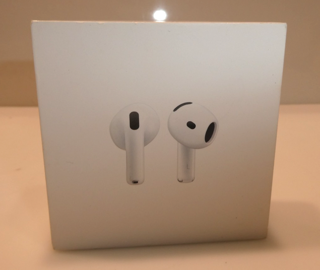 Apple AirPods 4th Gen MXP63ZA/A - White
