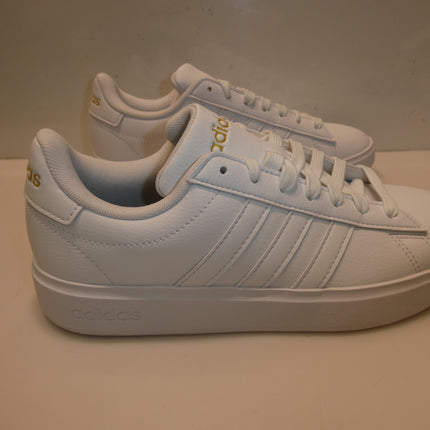 adidas Sportswear Grand Court 2.0 Cloudfoam Women's Lifestyle Shoes, White 6US