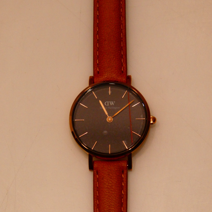 Daniel Wellington Leather Strap Watch for Women's