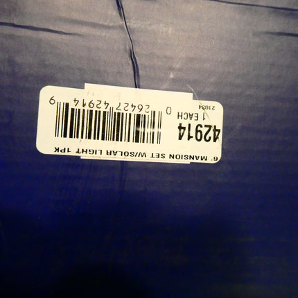 Annin Flagmakers American Flag SolarGuard Nylon Flag, Solar Light and Flagpole