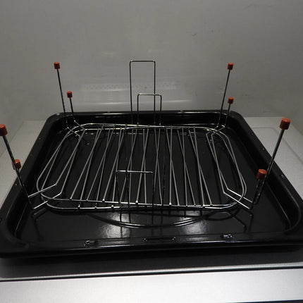 Panasonic NNST75LB Family Size Genius Cyclonic Inverter 1200 W Microwave Oven, B