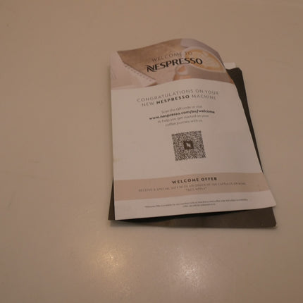 Delonghi La Nespresso Vertuo Lattissima Coffee Machine ENV300B