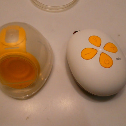 Medela Solo Hands-Free Single Electric Breast Pump, Lightweight and Compact Desi