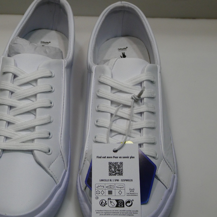 Lacoste Women's Lancelle BL 1 CFA SPW Sneaker, White, Size - 8 US