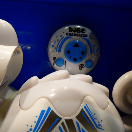 Silverlit Robo Chameleon - Move, Aim, and Catch