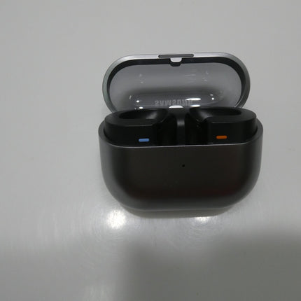 Samsung Galaxy Buds3 Wireless Earbuds - Silver, Bluetooth, Noise Cancelling