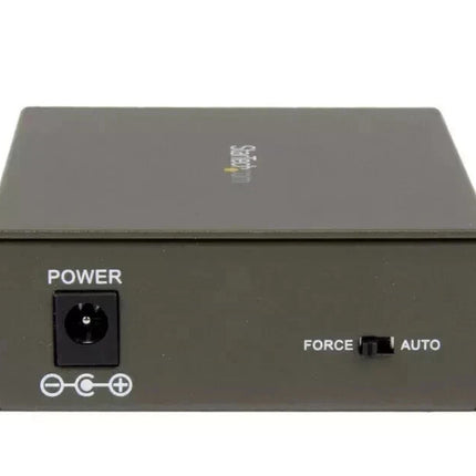 StarTech.com 1000 Mbps Gigabit Multi Mode Fiber Ethernet Media Converter SC 550m