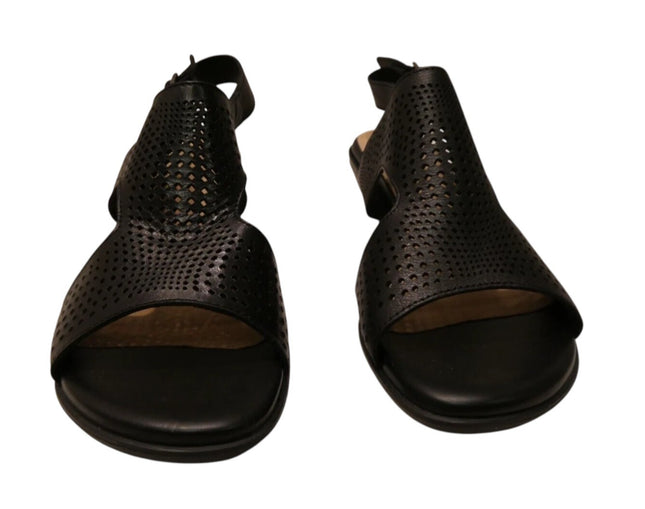 Easy Steps Will Last Carrie Black Glove 38C