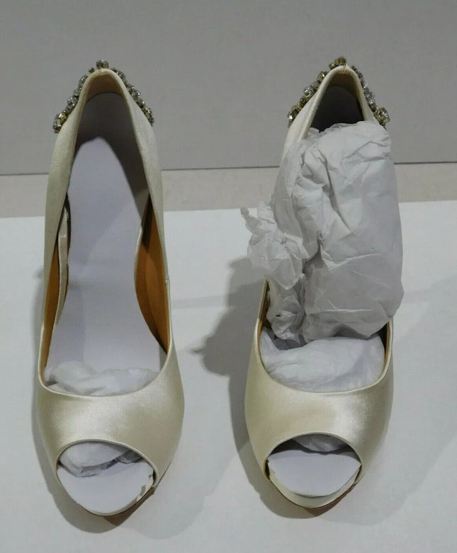 Badgley Mischka Women's Kiara Platform Pump, Ivory Size - 5.5 M US