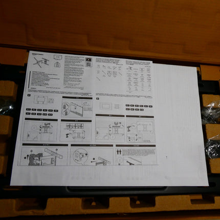 Amazon Basics Full Motion TV Wall Mount with Horizontal Post Installation Leveli