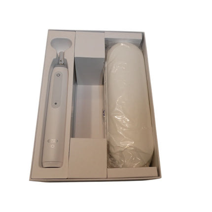 Oral-B iO Series 3 Electric Toothbrush with (1) Brush Head, Rechargeable, White