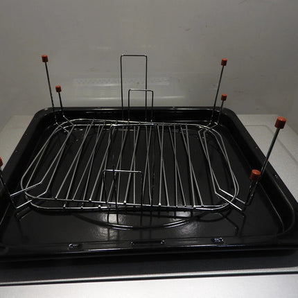 Panasonic NNST75LB Family Size Genius Cyclonic Inverter 1200 W Microwave Oven, B