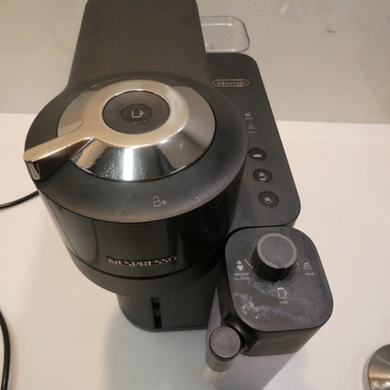 Delonghi La Nespresso Vertuo Lattissima Coffee Machine ENV300B