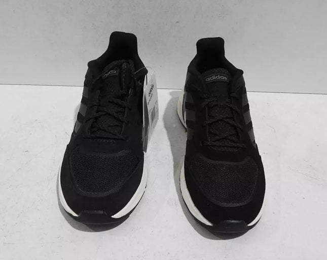 adidas 90S Valasion Women's Running Shoe, Core Black/Night Metallic/Grey, 8.5 US