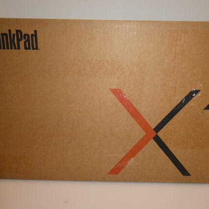 LENOVO ThinkPad X1 Carbon 20HR000XAU (14") Intel Core i5 (7th Gen) 8GB 256GB SSD