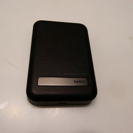 Belkin BoostCharge Pro 10k mAh Magnetic Power Bank