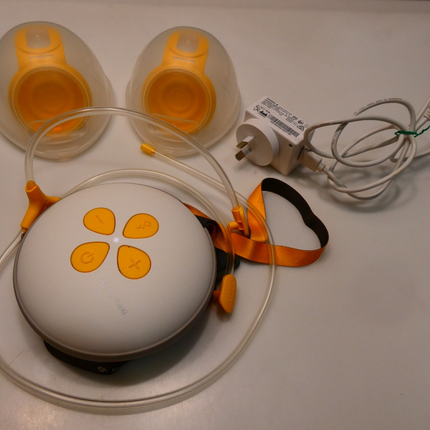 Medela Swing Maxi Hands-Free Double Electric Breast Pump