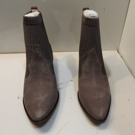 Cecelia New York Women's Tomas Ankle Boot, Sable, 8.5 Medium US