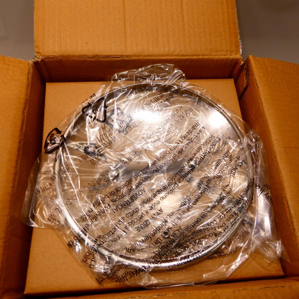 Amazon Basics Stainless Steel Stock Pot with Lid, 8-Quart - Silver