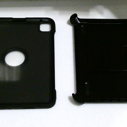 OtterBox - Defender Series for Apple iPad Pro 11-inch (M4) - Black