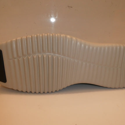 Cole Haan Men's 2.Zerogrand Laser Wing Oxford, Black Nubuck/Grey, 9US